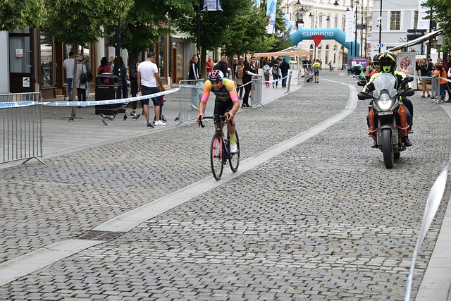 队的目标是 队的目标是